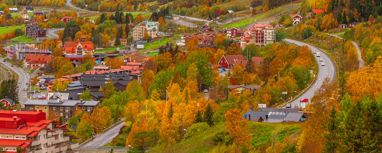 The village of Åre in autumn colors. Foto: MostPhotos